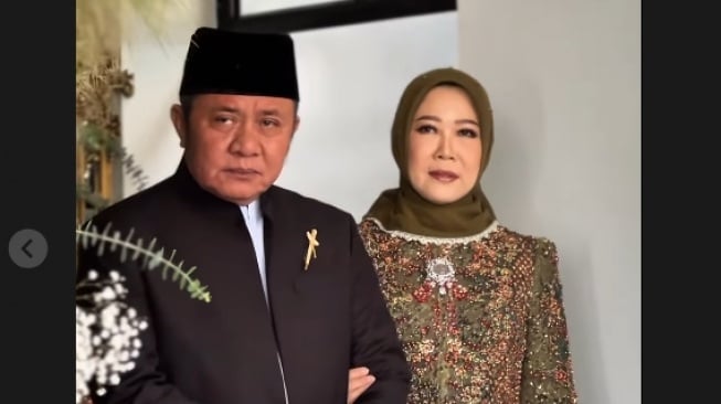 Herman Deru Bakal Mantu, Putri Bungsunya Ratu Tenny Leriva Dilamar Dokter Militer