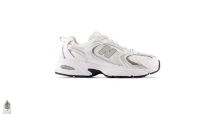 Sepatu New Balance 530 White Silver Navy. [newbalance.co.id]