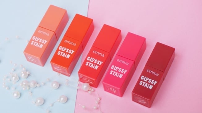 4 Rekomendasi Liptint Emina, Bikin Bibir Nampak Segar Tanpa Khawatir Kering