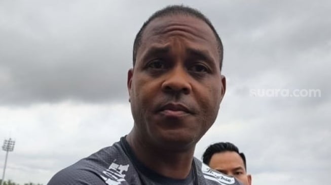Patrick Kluivert Panggil Banyak Pemain Lokal: Kesempatan Emas atau Harapan Palsu?