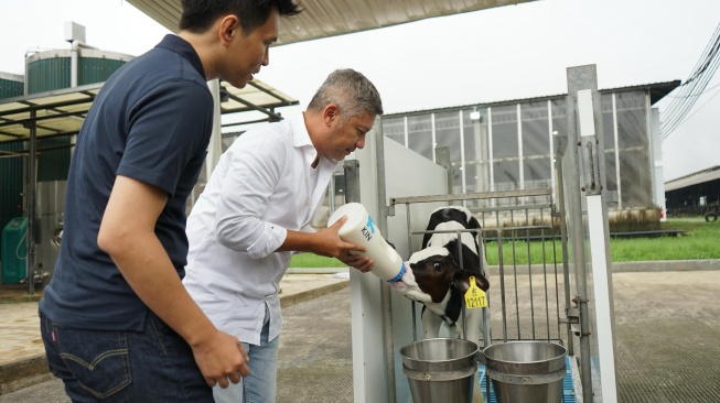Gading Marten, President of RANS Simba ke KIN Dairy Farm di Garut (Dok. KIN Dairy)