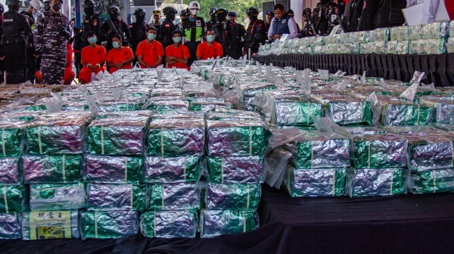 Penyelundupan 2 Ton Sabu Berhasil Digagalkan, 6 Tersangka Sindikat Narkoba Ditangkap