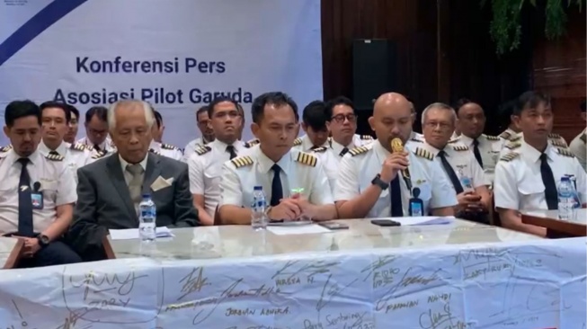 Krisis Garuda Memanas: Pilot Keluhkan Komunikasi Buntu dengan Manajemen