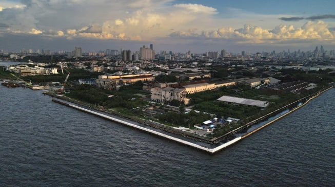 Brantas Abipraya Bangun Tanggul Pengaman Pantai NCICD,  Cegah Rob di Jakarta