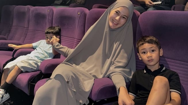 Paula Verhoeven bagikan foto saat bersama dengan buah hatinya (Instagram)