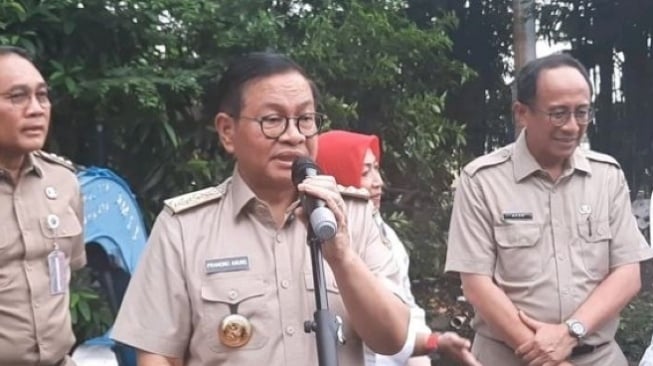 KPK Temukan Proyek Sekolah di Jakarta Molor, Gubernur Pramono: Pasti Ada Sesuatu