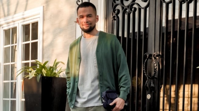 Beda Nasib dari Ivan Gunawan, Teuku Wisnu Masih Harap-harap Cemas Tunggu Visa Furada