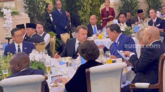 Gelar Gala Dinner di Istana, Prabowo dan Macron Ajak Angkat Gelas: VIve la France, Vive la Indonesia