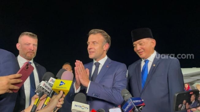 Menteri Pertahanan (Menhan) Sjafrie Sjamsoeddin mengungkapkan sejumlah agenda Presiden Prancis Emmanuel Macron di Indonesia. (Suara.com/Novian Ardiansyah)