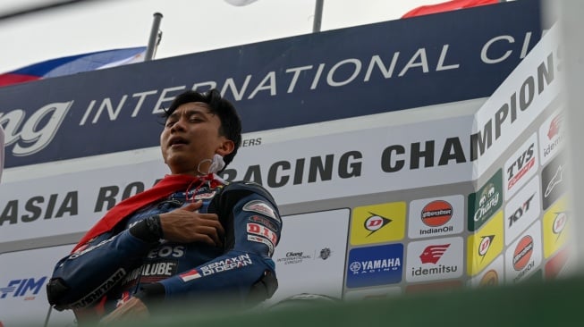 Pembalap Yamaha Racing Indonesia Wahyu Nugroho berhasil merebut podium di kelas SS600 dalam ajang ARRC 2025 di Buriram, Thailand, April 2025. Ia kini ingin mengulang prestasi di putaran kedua yang digelar di Sepang, Malaysia pada 1 Juni. [Dok PT YIMM]