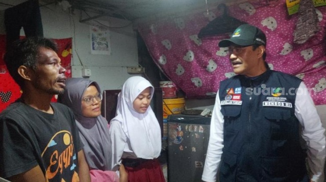 6 Orang Tinggal di Gubuk 4x4, Masyarakat Miskin Ekstrem di Bandung Ini Jadi Sasaran Sekolah Rakyat
