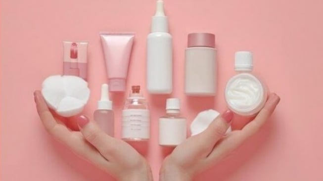 Ilustrasi skincare (Pinterest)