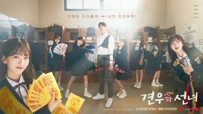 Cho Yi Hyun Menjalani Kehidupan Ganda di Drama Korea Head over Heels