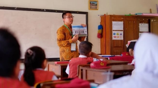 Guru Kaltim Didorong Kuliah S2, Biayanya Ditanggung Pemprov