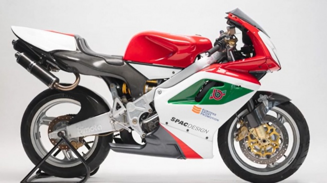 Bimota V Due (1997-2001). [YouTube Barber Vintage Motorsports Museum]