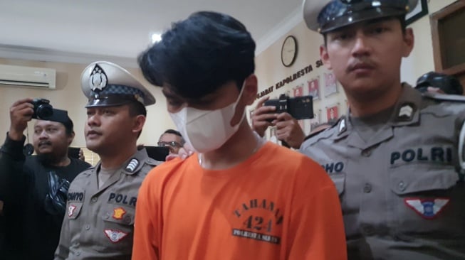 Keluarga Tersangka Tragedi BMW Minta Maaf, Ayah Christiano Serahkan Proses Hukum ke Polresta Sleman