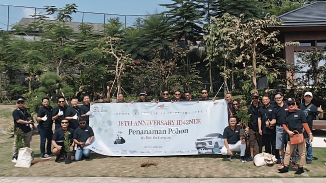 Komunitas pengguna Toyota Fortuner yang tergabung dalam ID42NER rayakan hari jadi yang ke 18. (Foto: ID42NER)