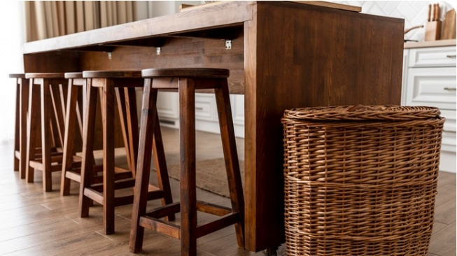 Ilustrasi furnitur kayu (Freepik/freepik)