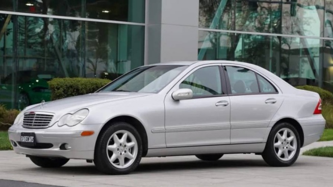Mercedes Benz C240 W203