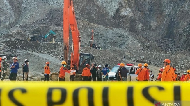 Fakta Baru Longsor Cirebon, BNPB Sebut Insiden di Gunung Kuda Adalah Kecelakaan Kerja