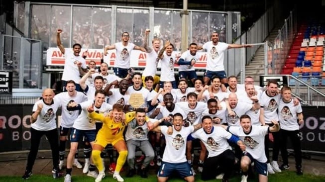 Perayaan SC Telstar berhasil promosi ke Eredivisie. (Dok. SC Telstar)