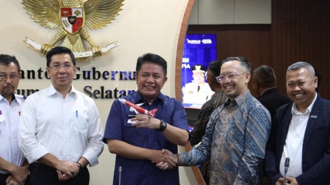 AirAsia kembali aktifkan penerbangan Palembang ke Malaysia