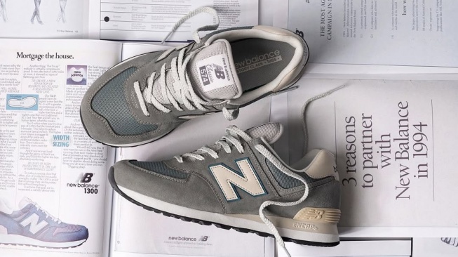 7 Rekomendasi Sepatu New Balance Pria di Sports Station Harga Rp500 Ribuan