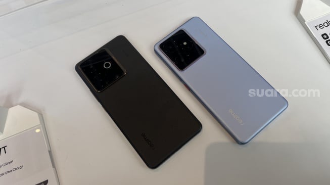 Realme GT 7 yang resmi diluncurkan ke Indonesia pada Selasa (3/6/2025). [Suara.com/Dicky Prastya]