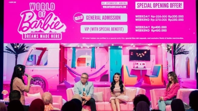 (foto resmi milik Mattel, Barbie® DreamHouse™)