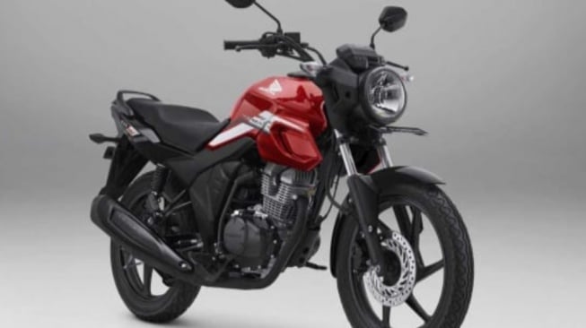 Honda CB 150 Verza (Finalsialku.com)