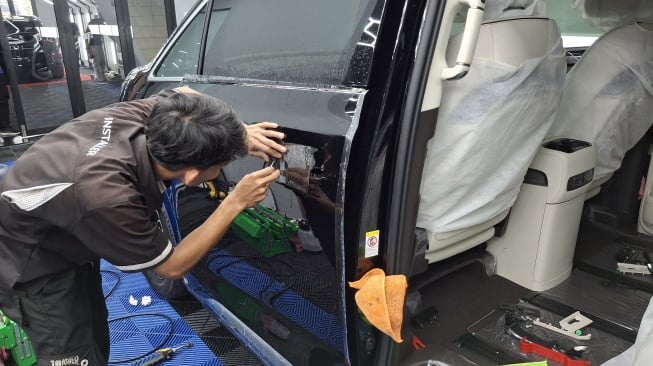 Kaca film ICE-µ menambah daftar kendaraan baru sebagai Original Equipment Manufacturer (OEM) untuk Suzuki Fronx, Ford Everest dan Ford Ranger. (Foto: SUARA.com/ Michele Alessandra)