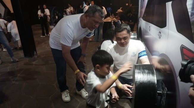 Garda Oto turut mengikutsertakan keluarga pelanggan dan menghadirkan berbagai kegiatan menarik selama Garda Oto 30th Anniversary Customer Gathering berlangsung. (Foto: Garda Oto)