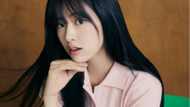 On Point Seharian! Intip 4 Ide OOTD Yujin IVE yang Nyaman dan Modis