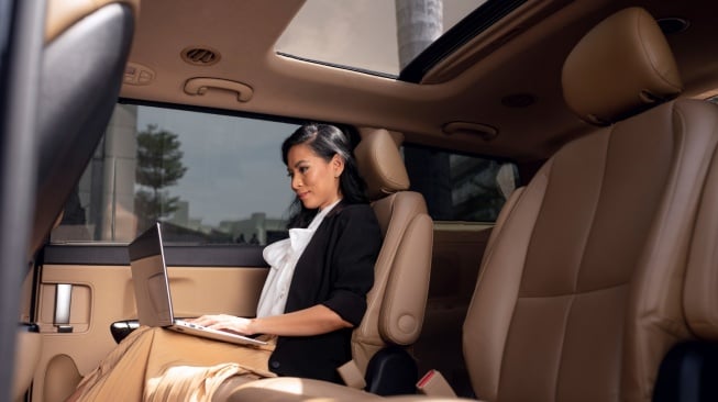 9 Mobil Bekas Murah Sekelas Alphard Mulai Rp 60 Juta: Captain Seat Nyaman Selonjoran