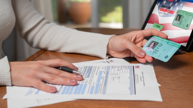 Aplikasi Pinjol Tanpa BI Checking yang Terdaftar di OJK