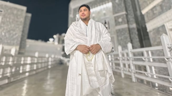 Potret Ivan Gunawan Jalani Ibadah Haji (Instagram.com/ivan_gunawan)