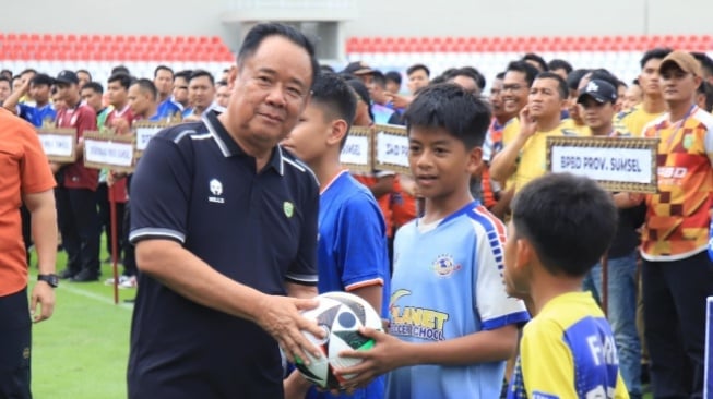 Cik Ujang: Dari Bupati hingga Wakil Gubernur, Kini Bangun Klub Sepak Bola Sumsel United