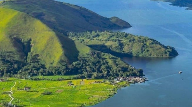 Tanam Pohon Serentak, Geopark Kaldera Toba Siap Dinilai UNESCO