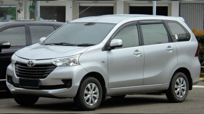 Mobil sejuta umat, meski sudah jadul, performa mobil Avanza untuk berlibur masih sangan mumpuni.