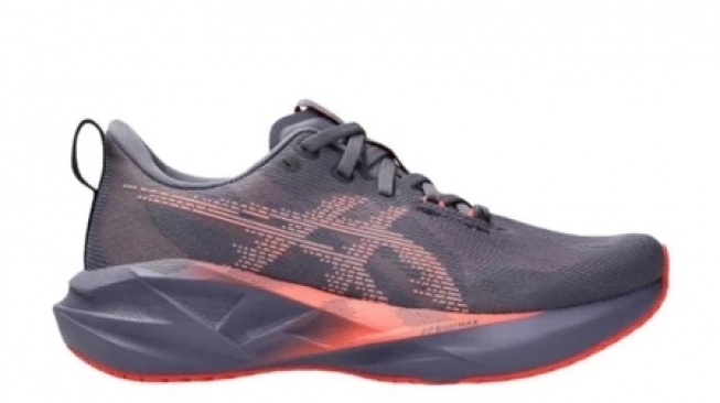 Sepatu Running Asics Novablast 5 (Shopee)