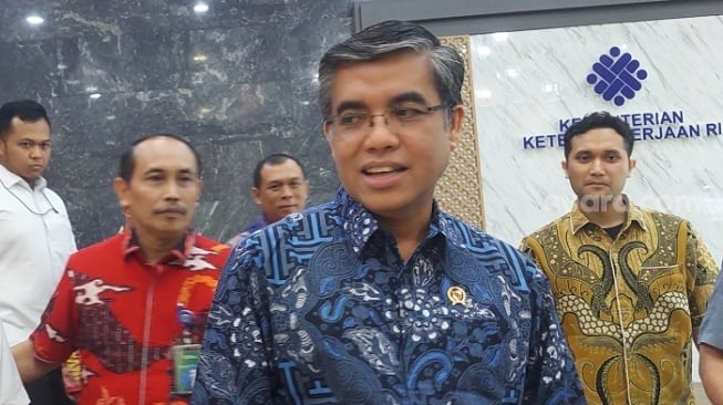 Menteri Tenaga Kerja (Menaker) Yassierli menepis tudingan soal penyelenggaraan job fair hanya formalitas. Seperti pelaksanaan job fair di Cikarang, Kabupaten Bekasi, beberapa waktu lalu. (Suara.com/Lilis Varwati)