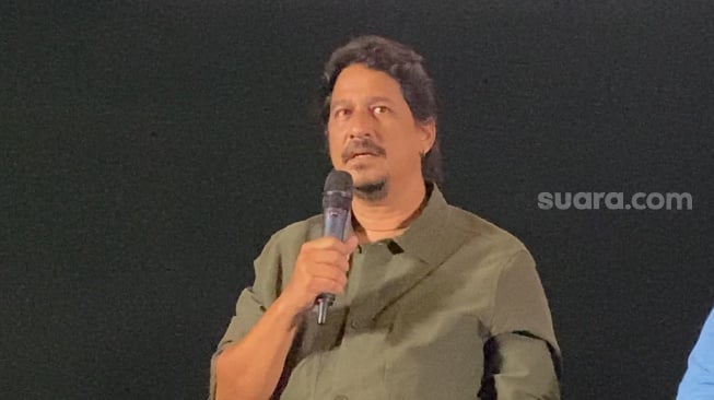 Film GJLS: Ibuku Ibu-Ibu Bikin Bucek Depp Berhenti Syuting 3 Bulan: Gue Hibernasi