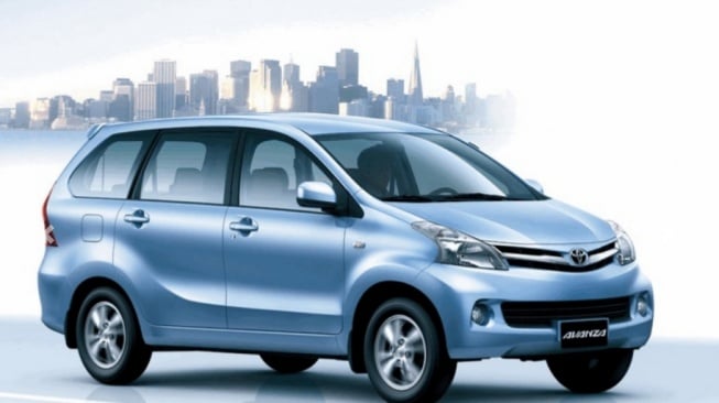 Ilustrasi mobil Toyota Avanza (mad4wheels.com)