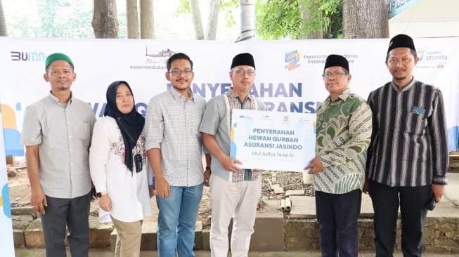 Asuransi Jasindo Satukan Misi Bisnis dan Sosial di Momentum Idul Adha