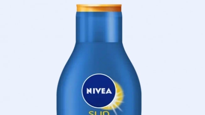 Nivea Sun Protect & Moisture Lotion SPF 50+. [nivea]