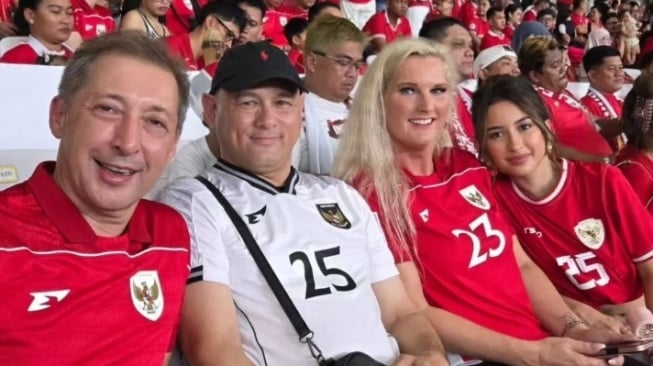 Keberadaan Jennifer Coppen di Jepang Langsung Dikaitkan Dengan Justin Hubner