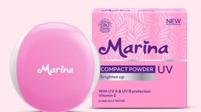 Marina UV Brighten Up Compact Powder.