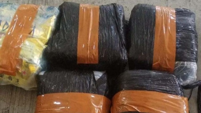 Barang bukti narkoba jenis sabu-sabu dari pengungkapan penyelundupan jaringan Aceh-Banten. [ANTARA/HO-Humas Kanwil DJBC Aceh]