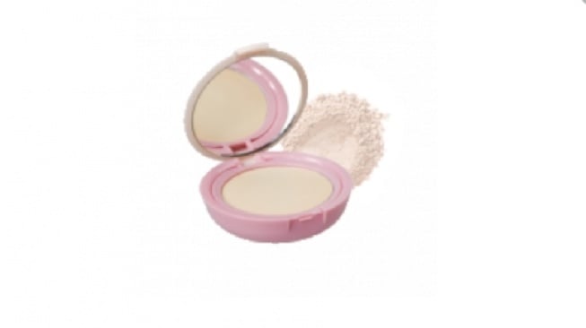 Emina City Chic CC Cake. [eminacosmetics.com]