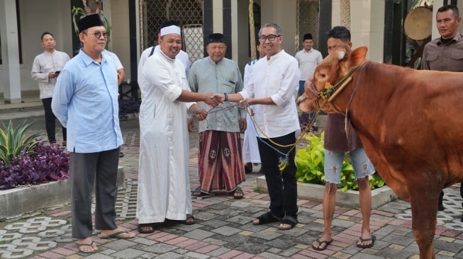 PGN Group Bagikan 955 Hewan Kurban untuk Masyarakat, Berbagi Berkah dan Kebahagiaan Iduladha 1446 H